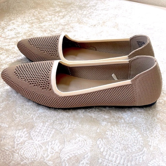 Brand New Mia Girl Woven Stretch Neutral Slip On Fly Knit Pointed Toe Flats - Picture 6 of 15